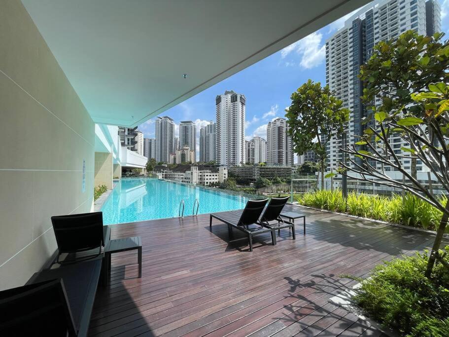 Inspirasi Mont Kiara 3 Balcony Free Wifi & Carpark By The Homez *