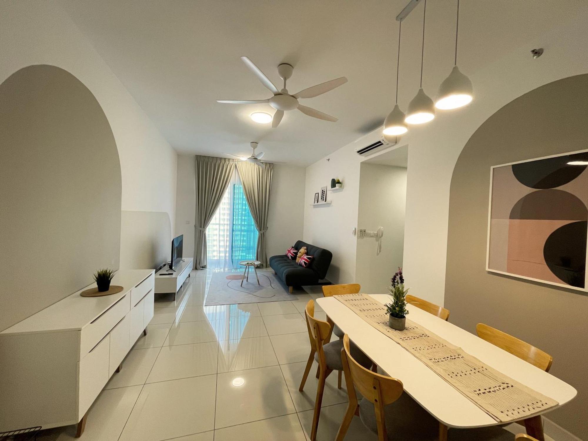 Inspirasi Mont Kiara 3 Balcony Free Wifi & Carpark By The Homez Apartment