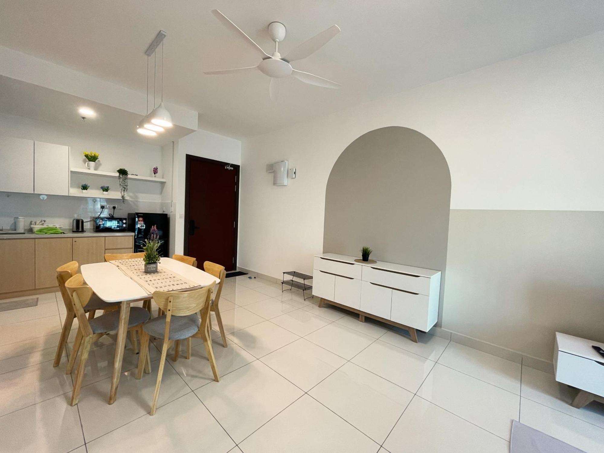 Inspirasi Mont Kiara 3 Balcony Free Wifi & Carpark By The Homez * Kuala Lumpur