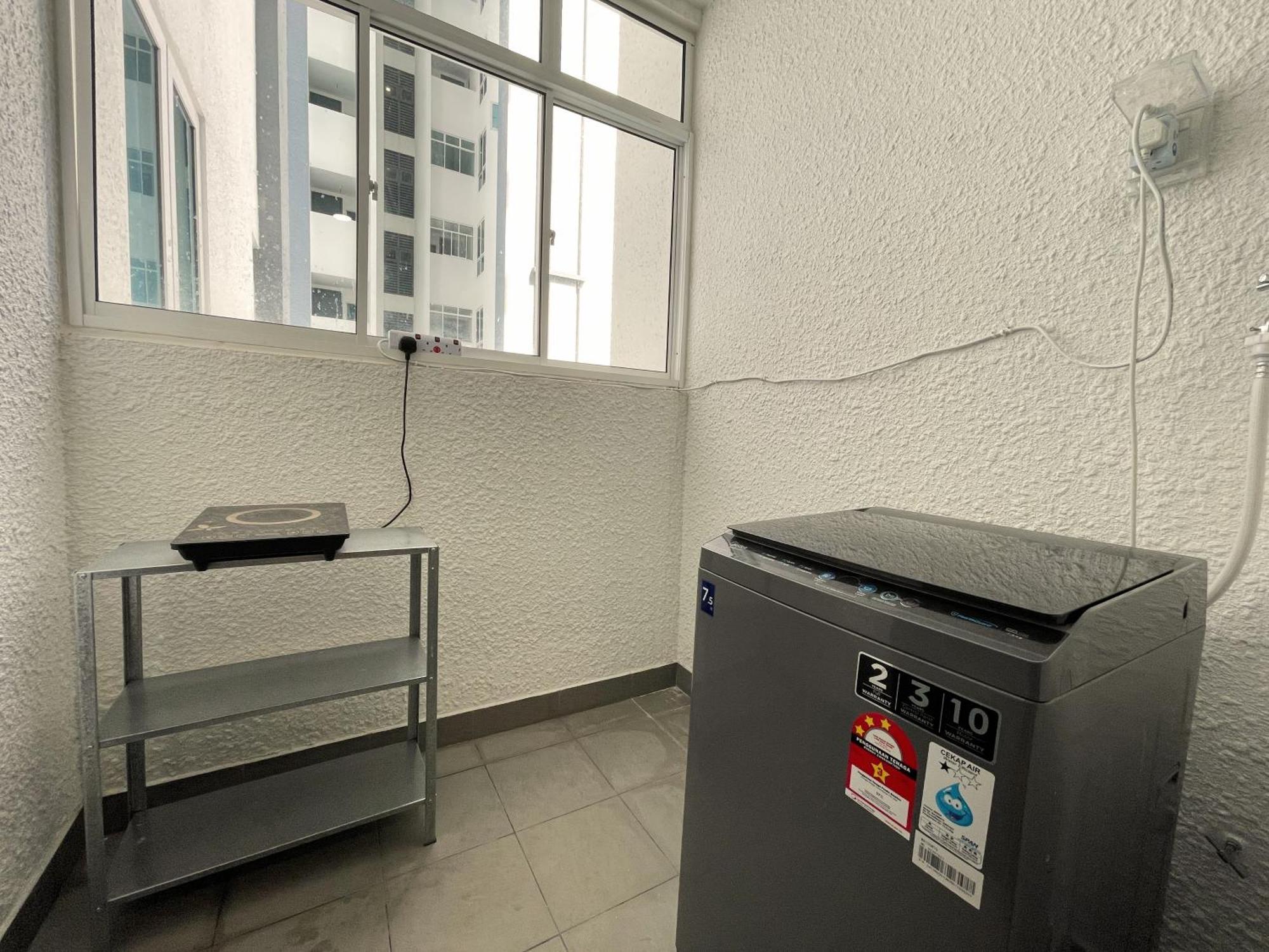 Apartment Inspirasi Mont Kiara 3 Balcony Free Wifi & Carpark By The Homez Kuala Lumpur